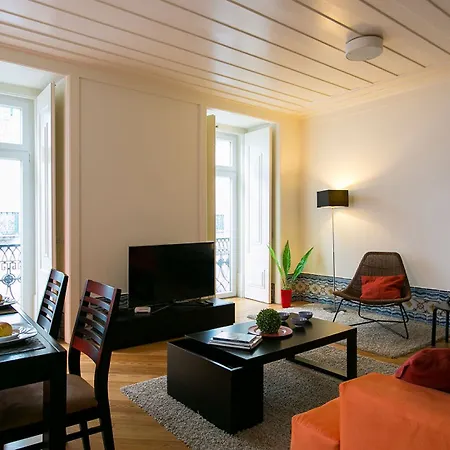아파트 Joivy Elegant 2br With Workspace Nearby Baixa-chiado Subway