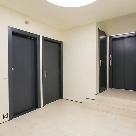 Guestready - Sleek Flat Near Santa Justa Lift * Lisboa