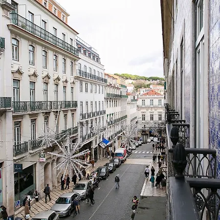 Joivy Elegant 2br With Workspace Nearby Baixa-chiado Subway