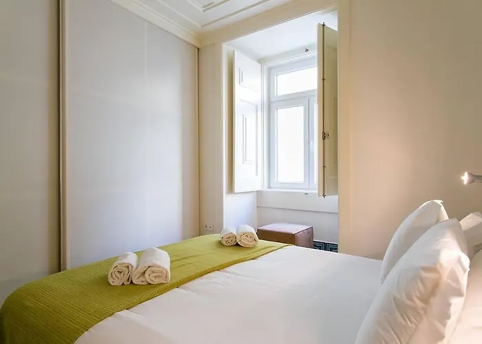 Guestready - Sleek Flat Near Santa Justa Lift * 리스본